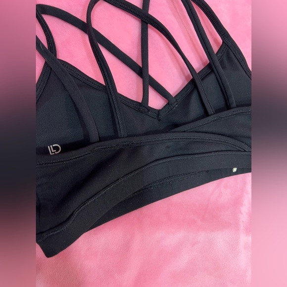 active top - Picture 4 of 4